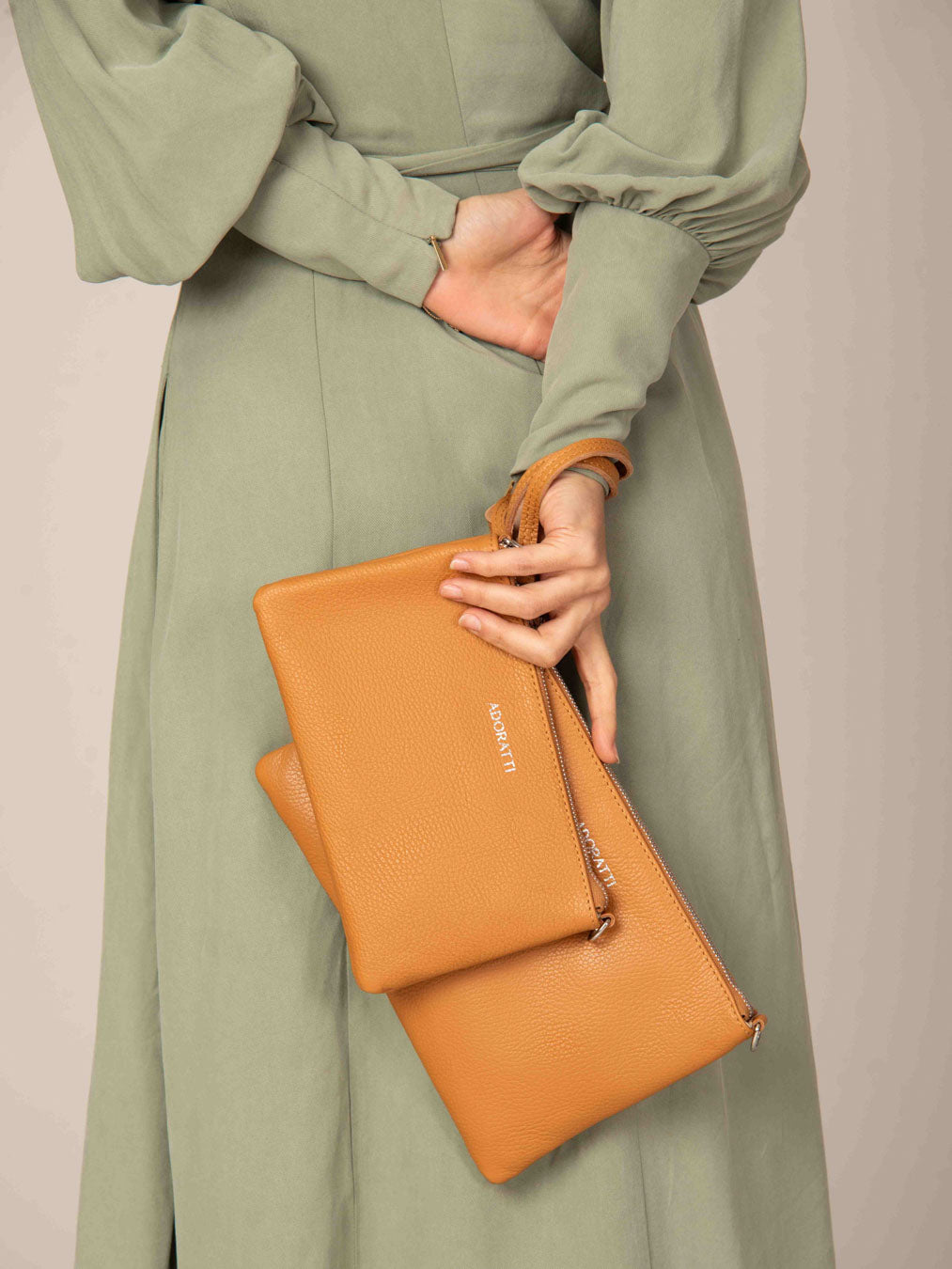 Eleganza Duo-Size Leather Clutch